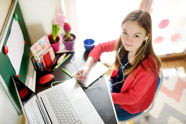 How to Make an At-Home Workstation for Kids in 2020